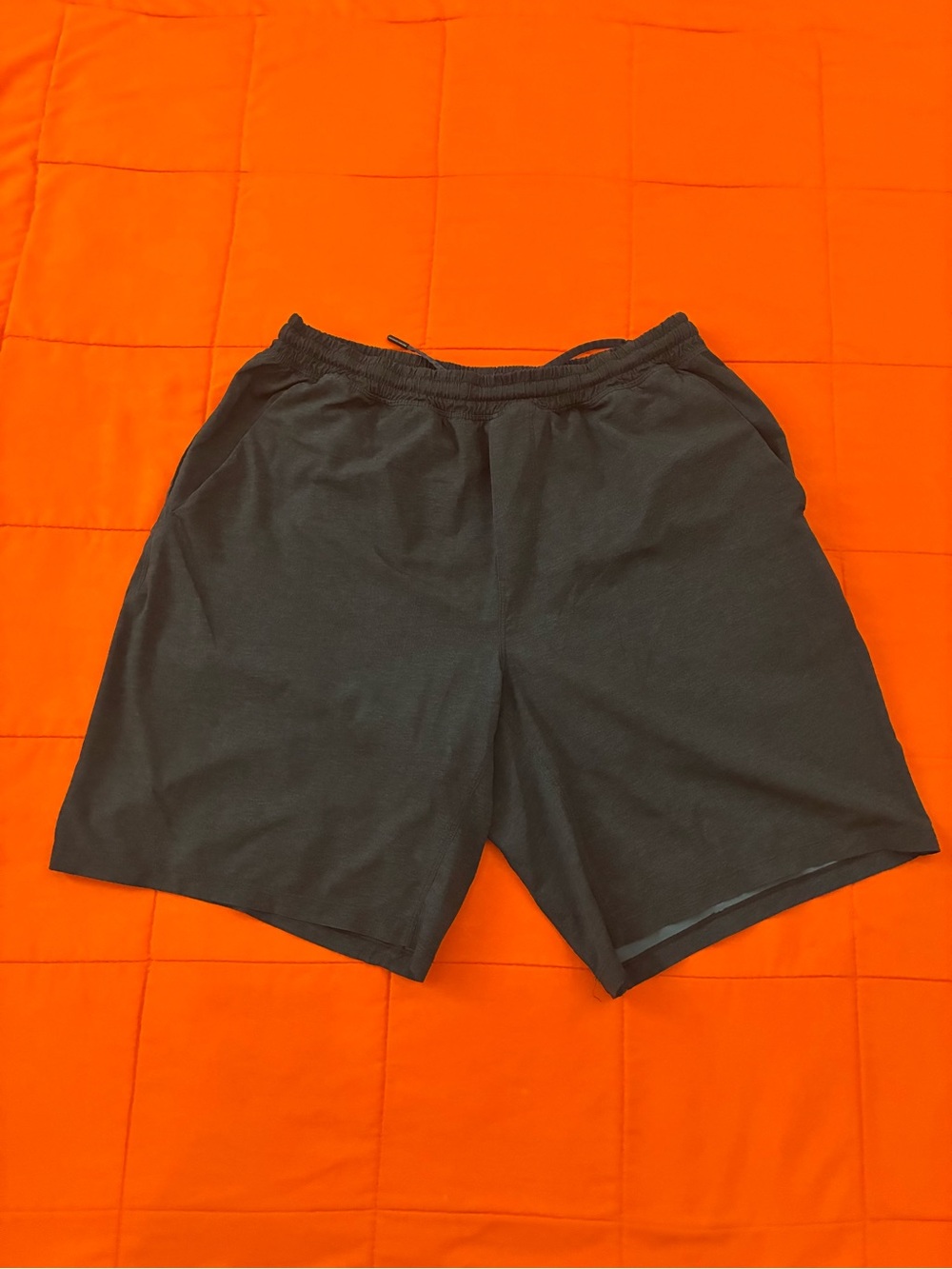 Lululemon Shorts Mens Large Black Stretch Perform Athleisure Yoga Casual